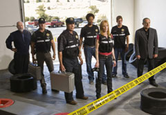 CSI:8　科学捜査班(C)2000-2009 CBS Broadcasting Inc.and Entertainment AB Funding LLC.All Rights Res