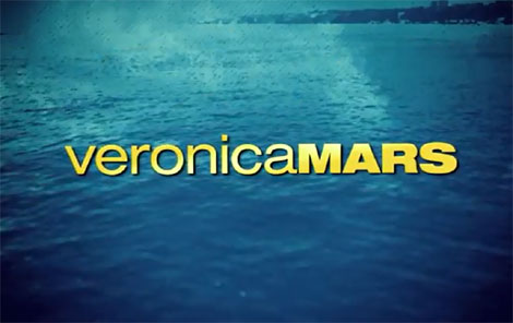 映画版「ヴェロニカ・マーズ」フッテージ映像が公開！ ヴェロニカとローガン、ピズの三角関係勃発！？