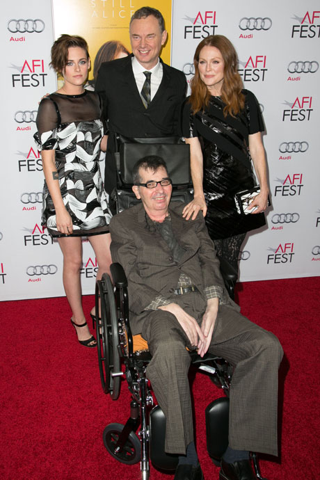ジュリアン・ムーア オスカー受賞作「アリスのままで」監督リチャード・グラッツァー、ALSにより死去