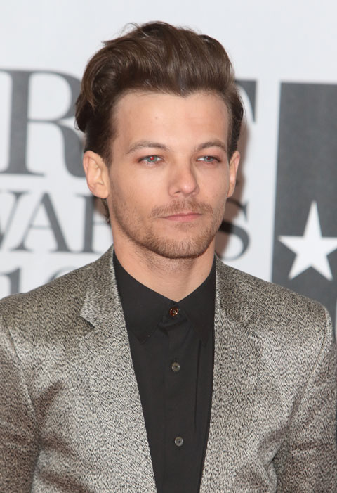 新米パパ「１Ｄ」ルイ、未成年飲酒の過去で騒ぎに！ 赤ちゃんの人形に殴りかかる写真も…［写真アリ］
