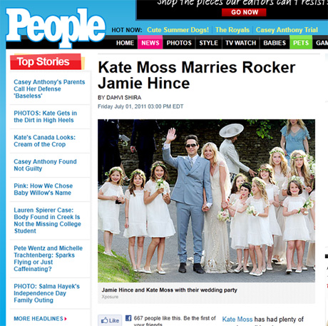 米ピープルに掲載された結婚式でのケイト・モスとジェイミー・ヒンス
