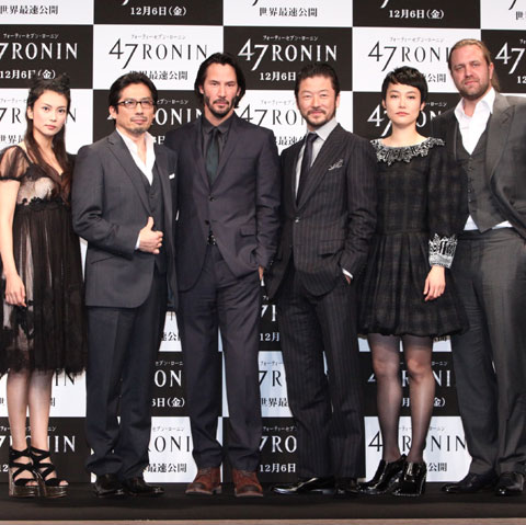 （左から）柴咲コウ、真田広之、キアヌ・リーブス、浅野忠信、菊地凛子、カール・リンシュ監督