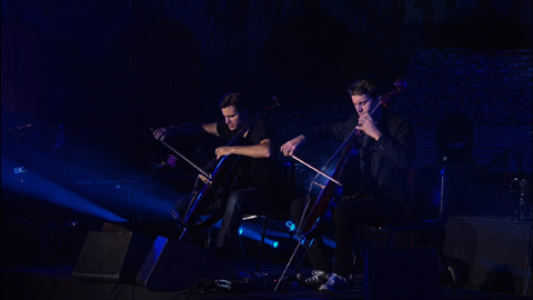 2CELLOS