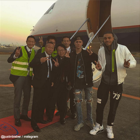 羽田空港で撮影された、ジャスティン・ビーバーの写真　/　@justinbieber Instagram