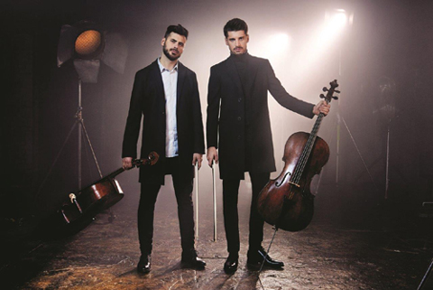 2CELLOS