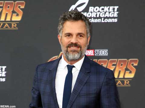 「アベンジャーズ」次作をネタバレした、ハルク役マーク・ラファロが「解雇」！ 「ネタバレ配信」に続く大失態[動画]