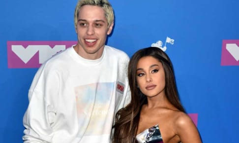 アリアナ・グランデと、ピート・デヴィッドソン