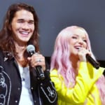 ブーブー・スチュワート、ダヴ・キャメロン（右）