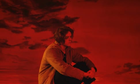 Lewis Capaldi - Divinely Uninspired To A Hellish Extent_アルバムジャケット写真（輸入盤）