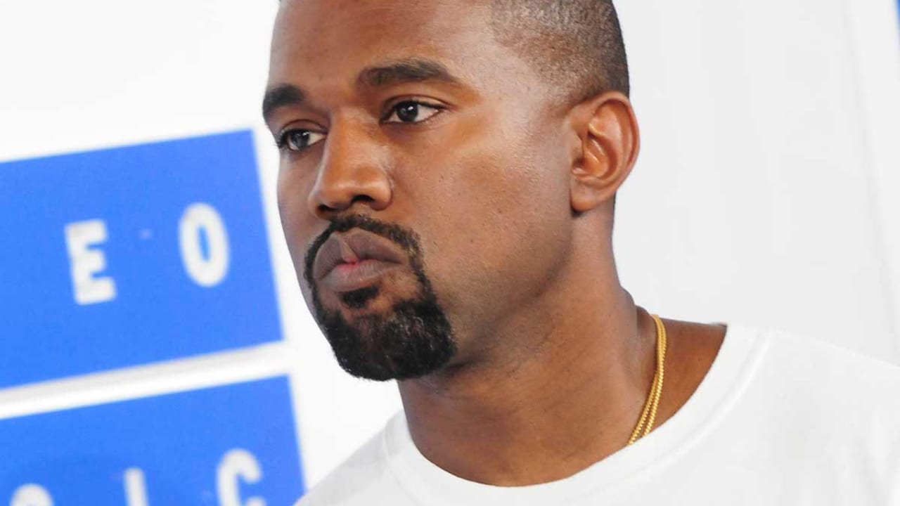 カニエ ウェストのアパレルブランド Yeezy インターン生を契約違反で提訴 その理由とは Tvgroove カニエ ウェストのアパレルブランド Yeezy インターン生を契約違反で提訴 その理由とは Tvgroove
