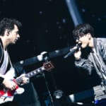 星野源・マーク・ロンソン ライブ写真 フォトクレジット；田中聖太郎