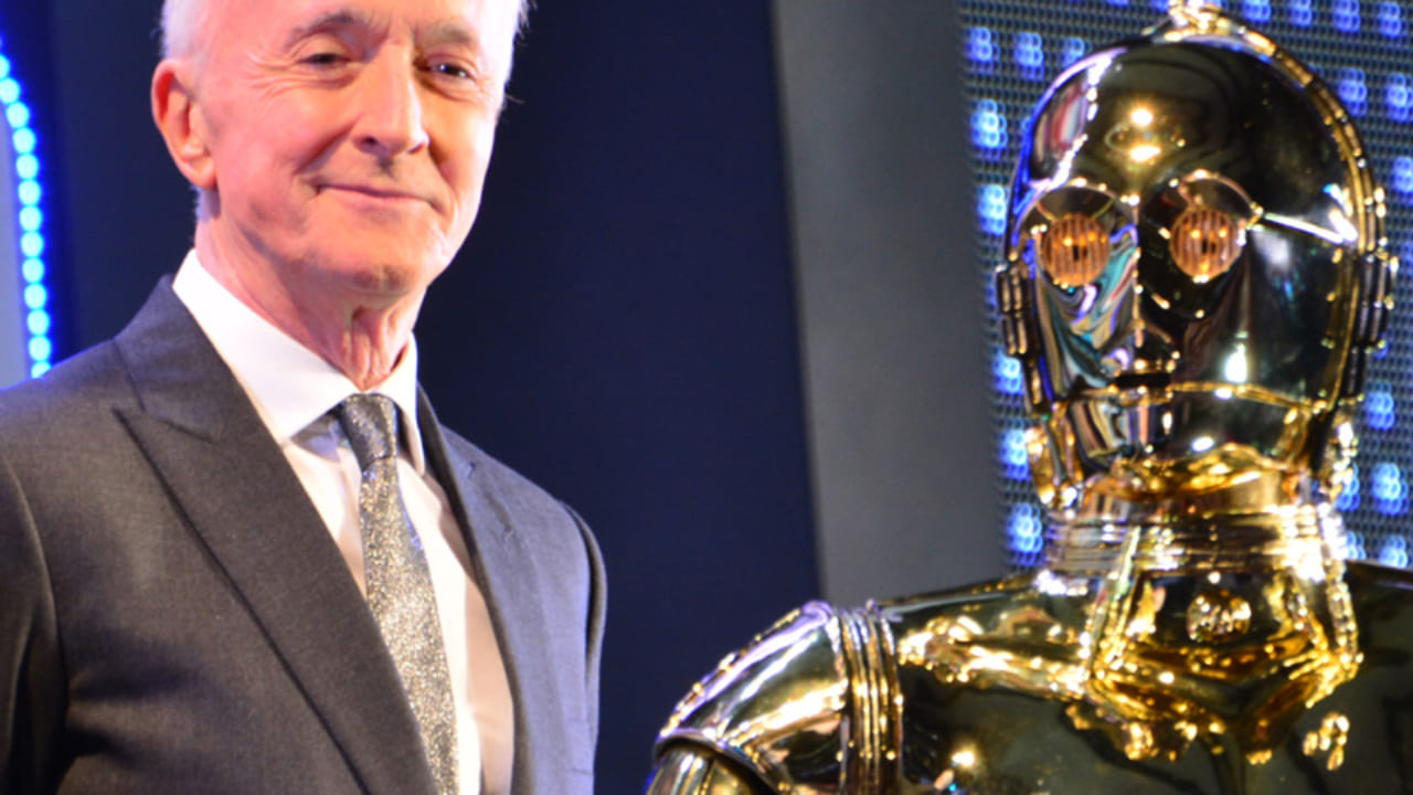 スター・ウォーズ」実はC-3POが黒幕・・・！？ ファンの予想にC-3PO「中の人」＆監督がズバリ答える[写真あり] - tvgroove