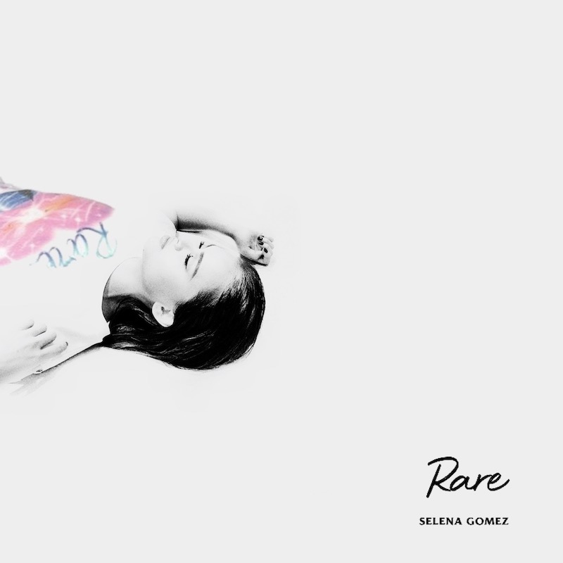 セレーナ・ゴメス最新アルバム「Rare」のジャケット写真を“ニセレーナ 