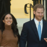 HRH The Duke and Duchess of Sussex depart after visiting The Canadian High Commissioner to the UK, Janice Charette at the Canadian High Commission at Canada House, London, England, UK on Tuesday 7 January, 2020. Picture by Justin Ng/UPPA/Avalon Featuring: Prince Harry, Meghan Markle Where: London, England, United Kingdom When: 07 Jan 2020 Credit: WENN/Avalon **WENN/Avalon**