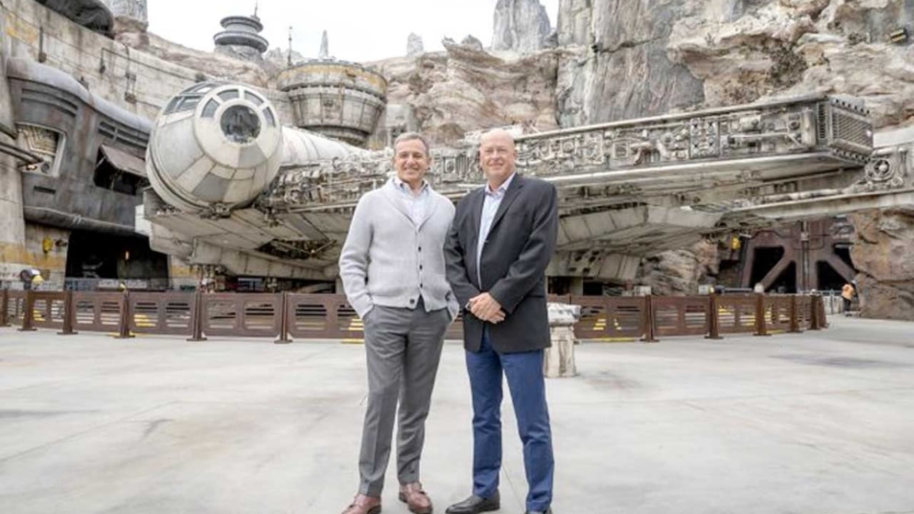 米ディズニー社のボブ アイガーがceoをまさかの退任 テーマパーク責任者のボブ チャペックが新ceoに Tvgroove 米ディズニー社のボブ アイガーがceoをまさかの退任 テーマパーク責任者のボブ チャペックが新ceoに Tvgroove