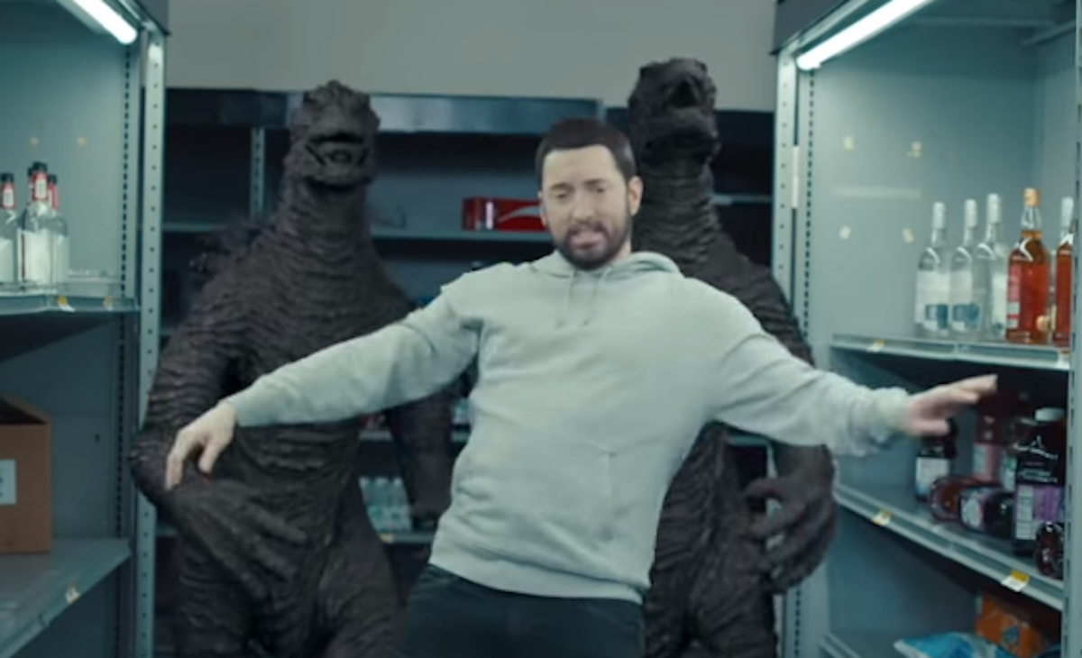 エミネム「Godzilla」ミュージック・ビデオ