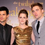 『トワイライト』に出演していたテイラー・ロートナー、クリステン・スチュワート、ロバート・パティンソン