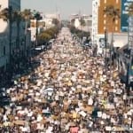 5万人が人種差別撲滅を訴え集まった