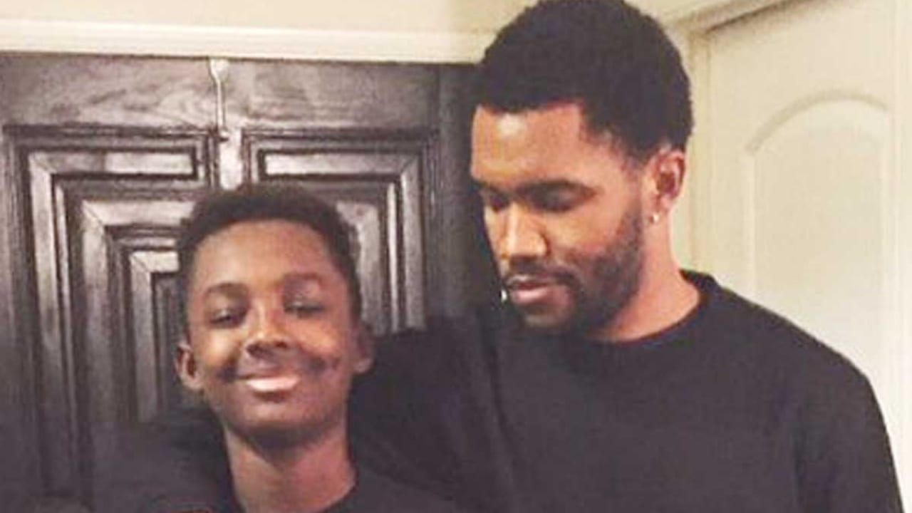 フランク オーシャン １８歳の弟ライアンが交通事故で死去 Tvgroove