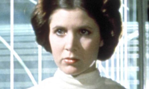 Leia Rutherford ビリー・アイリッシュ、新CMで「スマホ世代」の若者にパワフルなメッセージ! 「私たちは大切なものを守るためだったら、世界を変えられる」[動画 ...