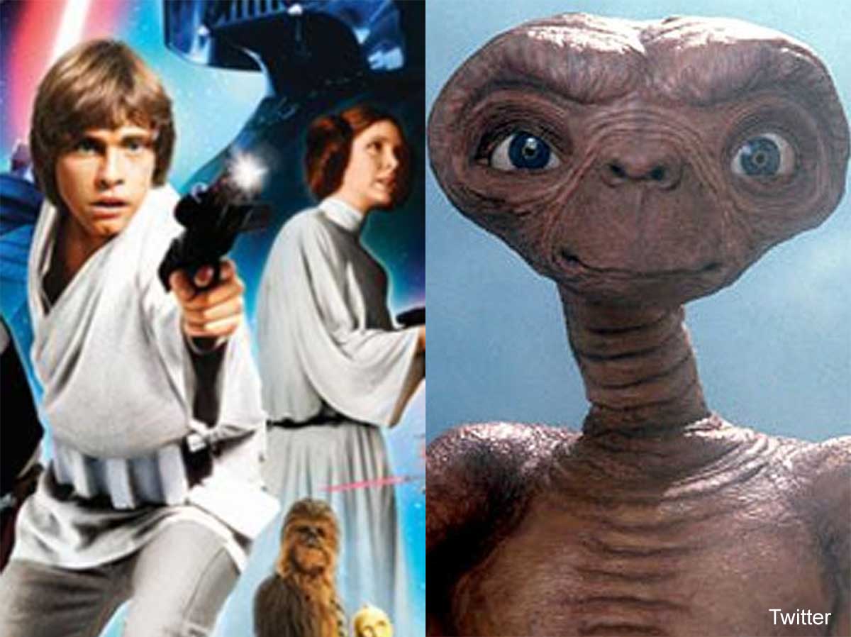 『スター・ウォーズ／ジェダイの帰還』（左）、『E.T.』