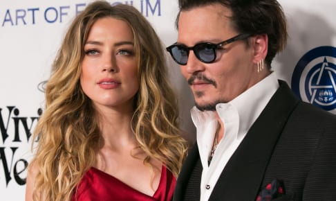 アンバー・ハードとジョニー・デップ（2016年）