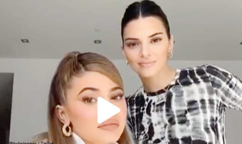 カイリー・ジェンナーと、ケンダル・ジェンナー