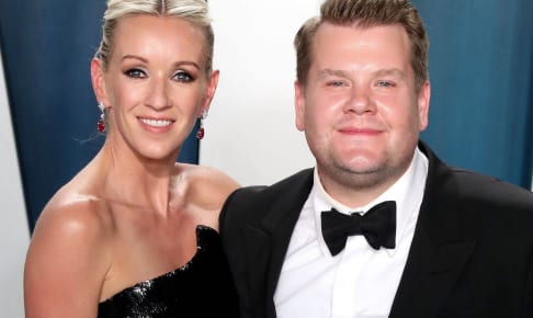 ジェームズ・コーデンと妻のジュリア・キャリー