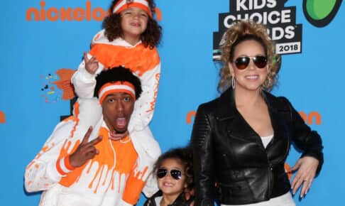 離婚後、元妻マライア・キャリーと子供たちと一緒にイベントに出席したニック・キャノン
