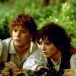 『ロード・オブ・ザ・リング』でフロドを演じたイライジャ・ウッド（右）