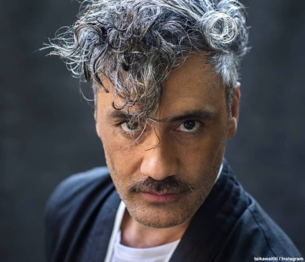 アーミー オブ ザ デッド 主演デイヴ バウティスタ 共演者のティグ ノタロに会ったことがないと明かす ふたりのシーンはどうやって撮影された Tvgroove