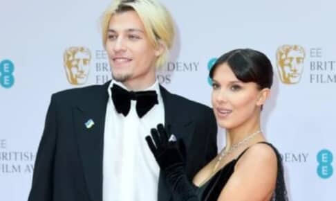 ミリー・ボビー・ブラウンと、ジェイク・ボン・ジョヴィ