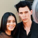 ヴァネッサ・ハジェンズと、オースティン・バトラー（2019年） Photo: Rob Latour/Shutterstock