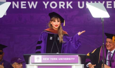テイラー・スウィフト Photo： Steve Sands/NewYorkNewswire/Bauer-Griffin/Shutterstock