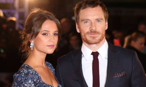アリシア・ヴィキャンデルとマイケル・ファスベンダー