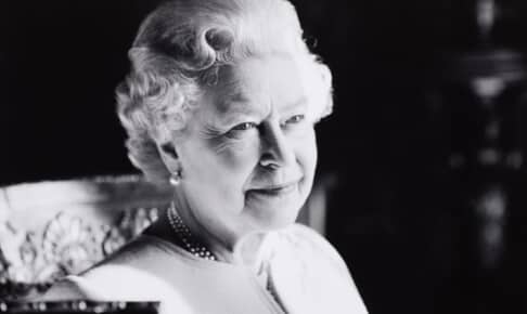 英エリザベス女王