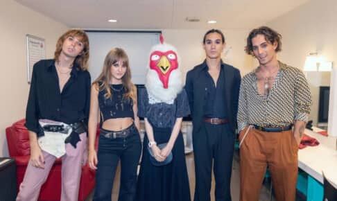 マネスキン×板垣先生集合写真