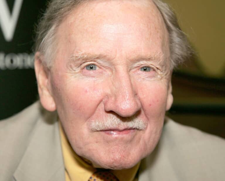 映画『ハリー・ポッター』の「組分け帽子」の声優レスリー・フィリップスが98歳で死去、キャリアは80年以上 tvgroove