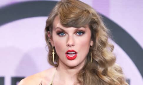 テイラー・スウィフト Photo: Chelsea Lauren/Shutterstock