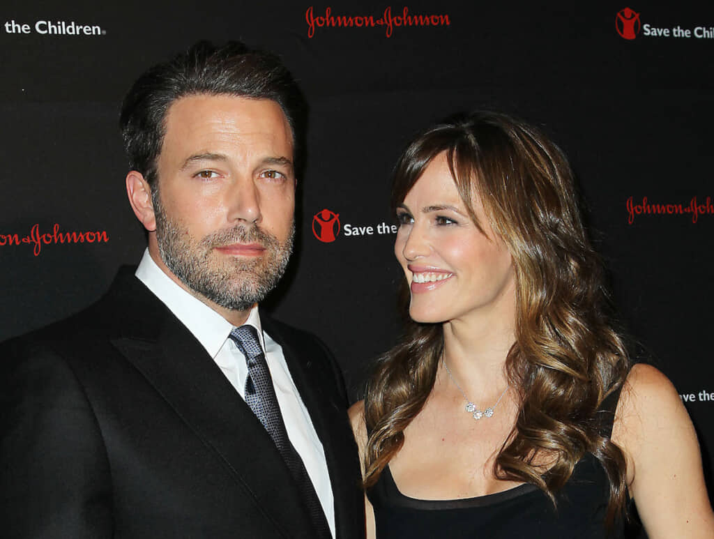 ジェニファー ロペス グラミー賞でベン アフレックの表情がバスった件について 翌日には乗り越えていた 彼女はベンがどれだけ賞レースが嫌いか知っている 不仲説について関係者が語ったこととは Tvgroove