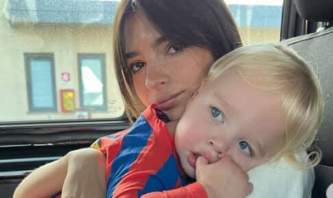 エミリー・ラタコウスキーと息子セバスチャン
