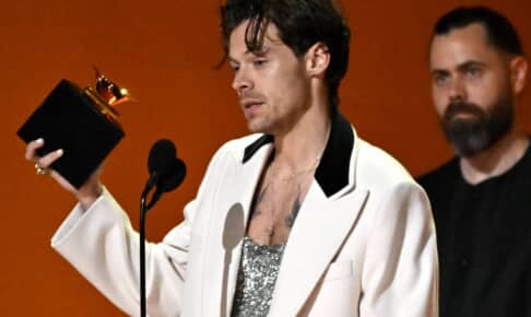 ハリー・スタイルズ Photo： Rob Latour/Shutterstock