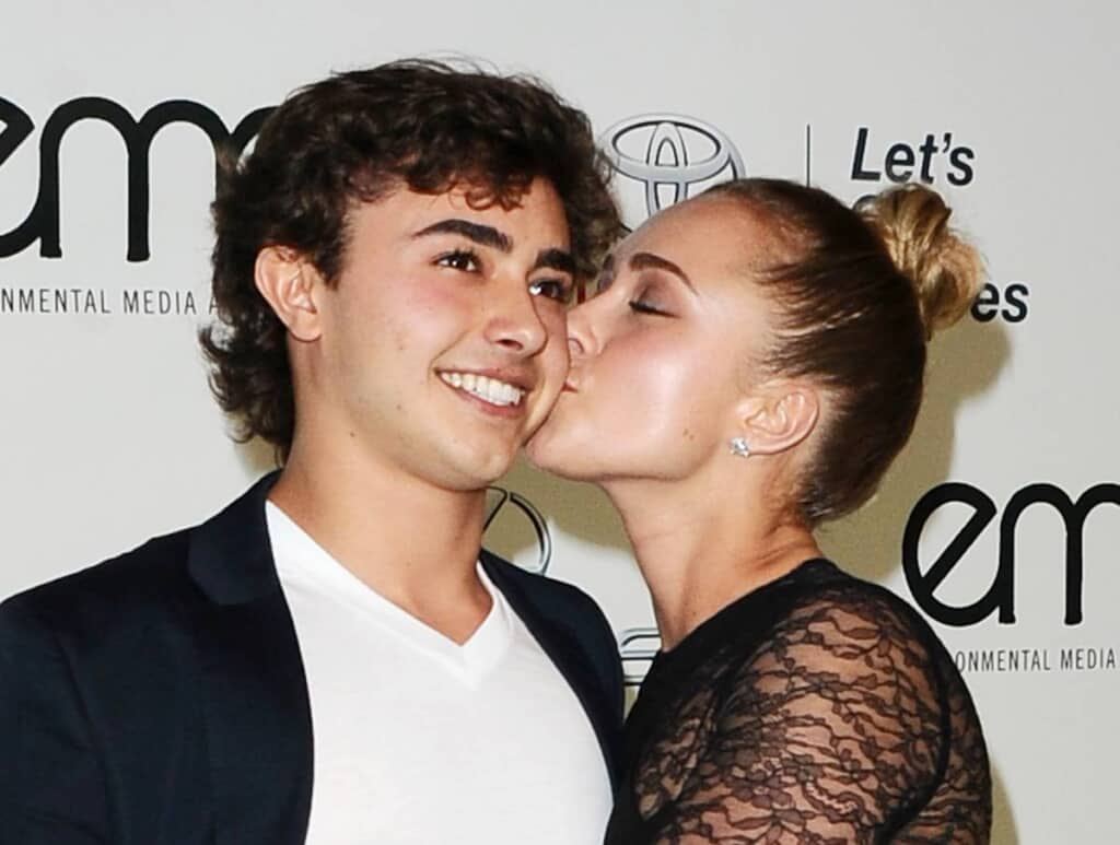 「HEROES/ヒーローズ」ヘイデン・パネッティーアの弟ジャンセン・パネッティーアが死去 享年28 3週間前には仲睦まじい姉弟ショットを公開