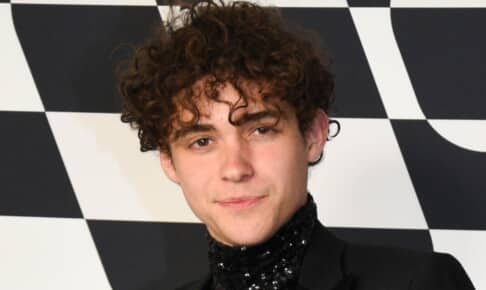 ジョシュア・バセット Photo: Annie Lesser for ImageSpace/Shutterstock