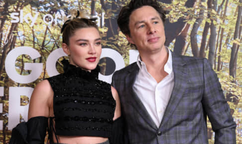 フローレンス・ピューとザック・ブラフ