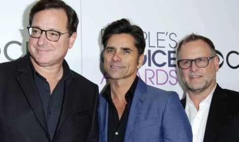 左からボブ・サゲット、ジョン・ステイモス、デイブ・クーリエ（2017年） Photo: Jim Smeal/Shutterstock