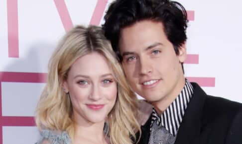 リリ・ラインハートと、コール・スプラウス（2019年） Photo: Matt Baron/Shutterstock