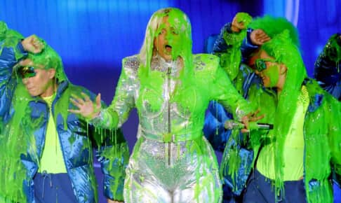 アワード恒例のスライム攻撃 ©Getty Images for Nickelodeon