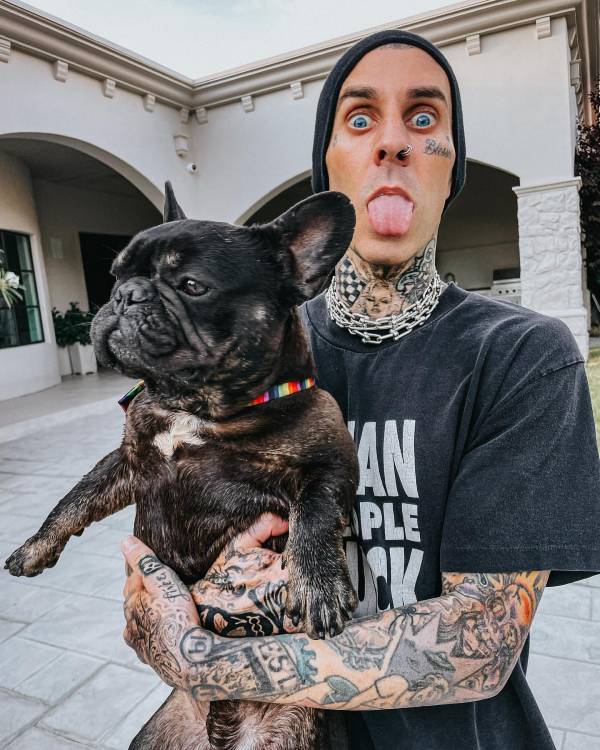 @travisbarker / Instagram