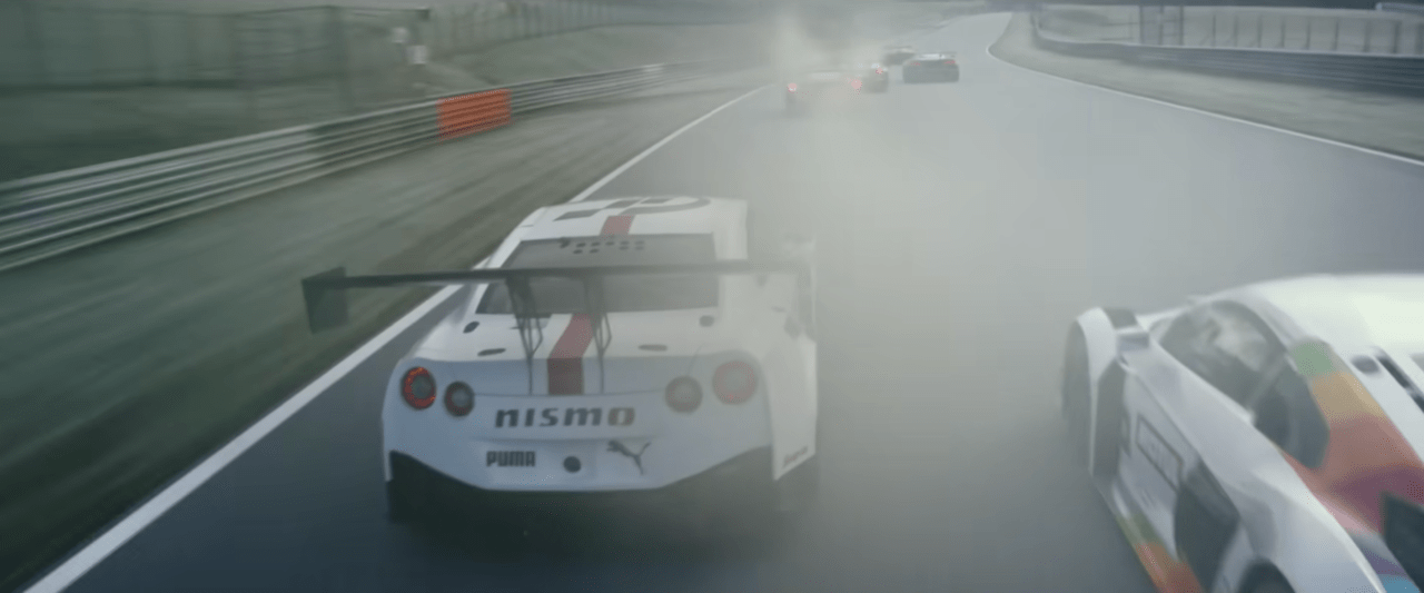 迫力のレースシーンは圧巻(Sony Pictures Releases UK / YouTube)